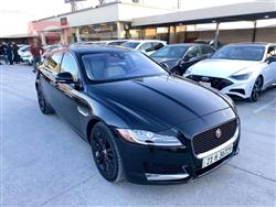 جاكوار XF